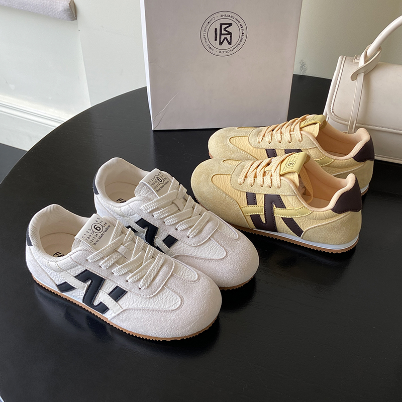 【爆款】2025秋季新款复古阿甘鞋德训鞋休闲板鞋发财黄女鞋