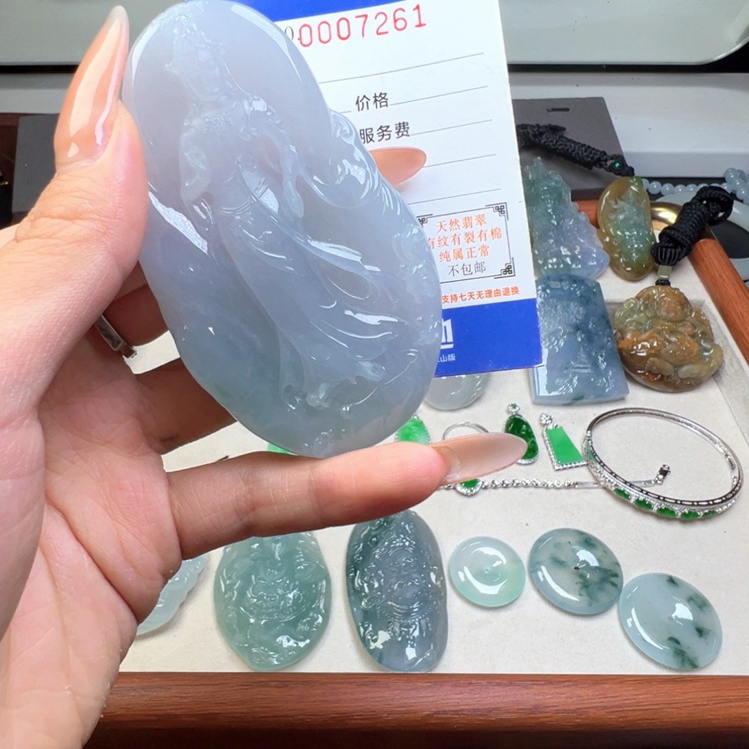 翡翠未镶嵌颈饰缅甸翡翠