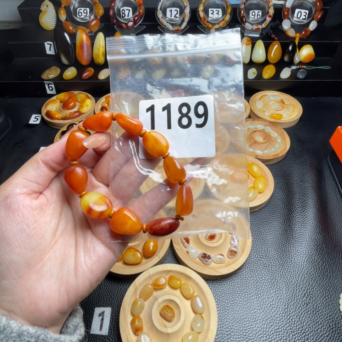 和田玉未镶嵌手链