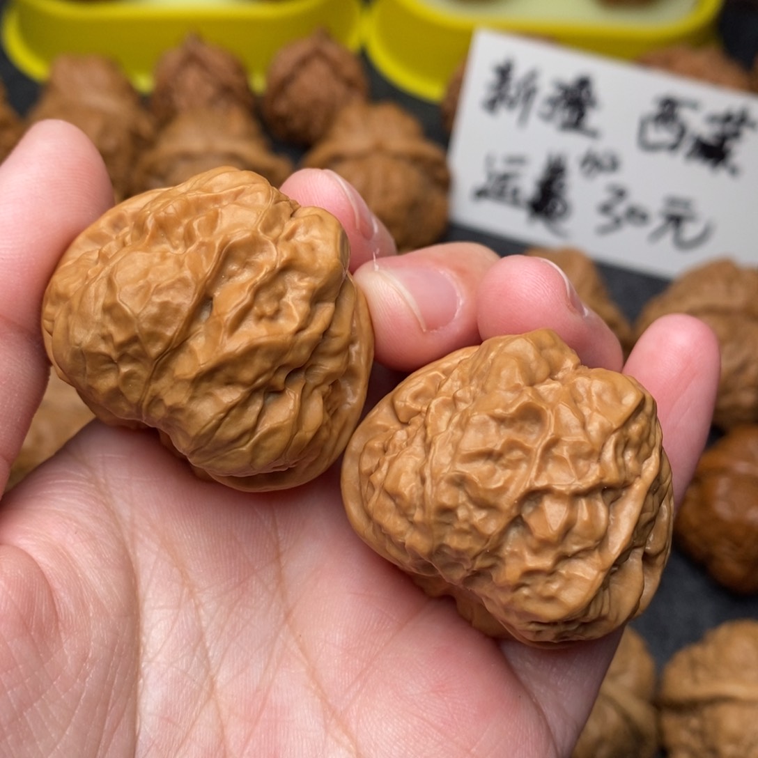 文玩核桃把件一*跑蛤蟆37