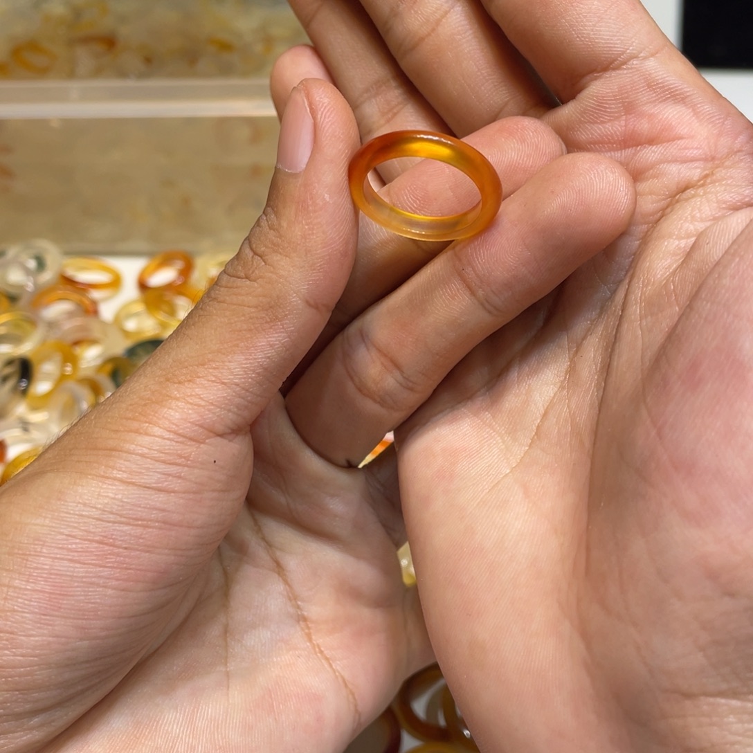 玛瑙/玉髓未镶嵌戒指557号港15 默认瑕疵