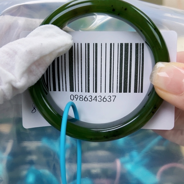 和田玉未镶嵌手镯包容54.7