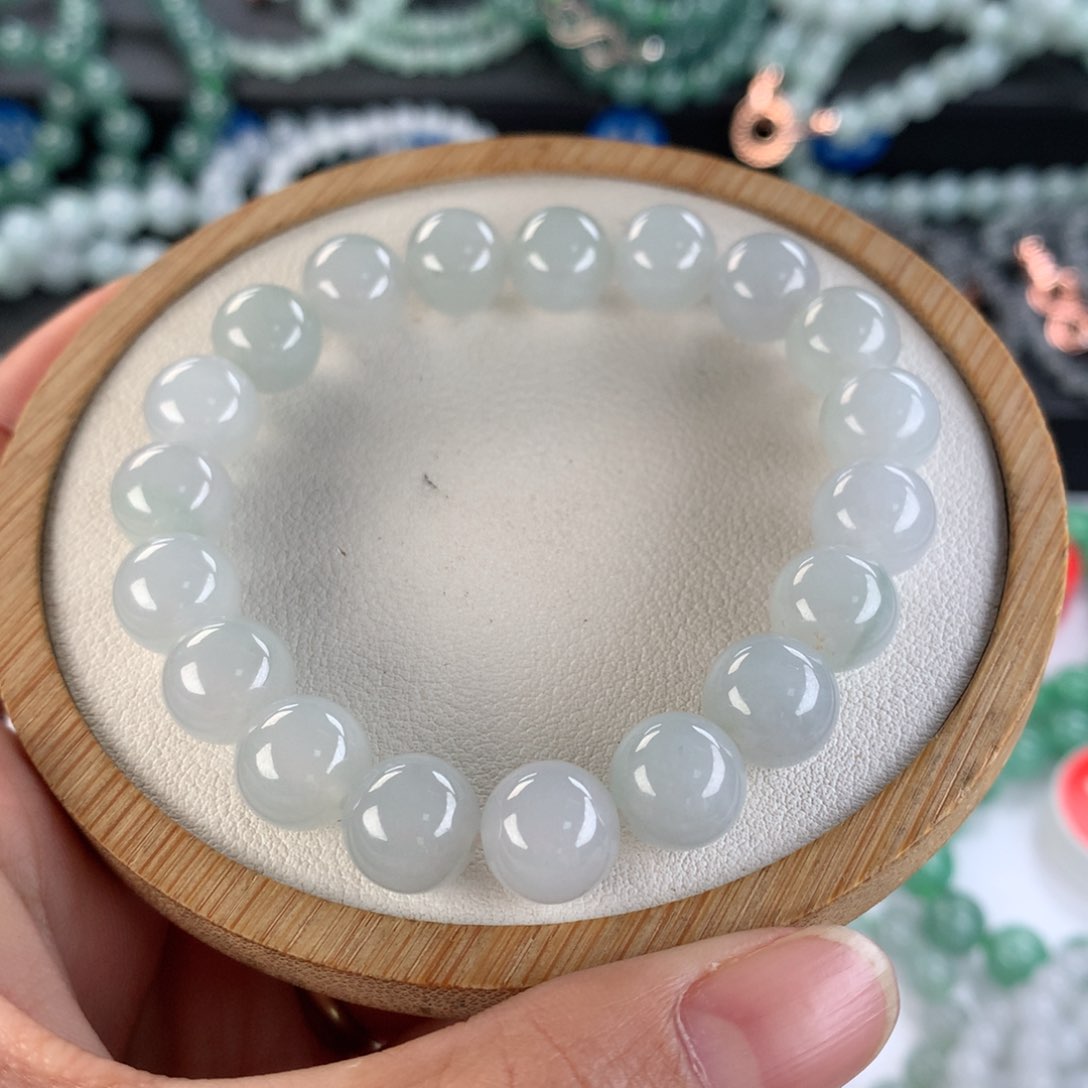 翡翠手链未镶嵌卡10.2