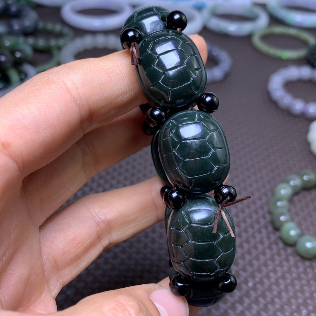 和田玉未镶嵌手串