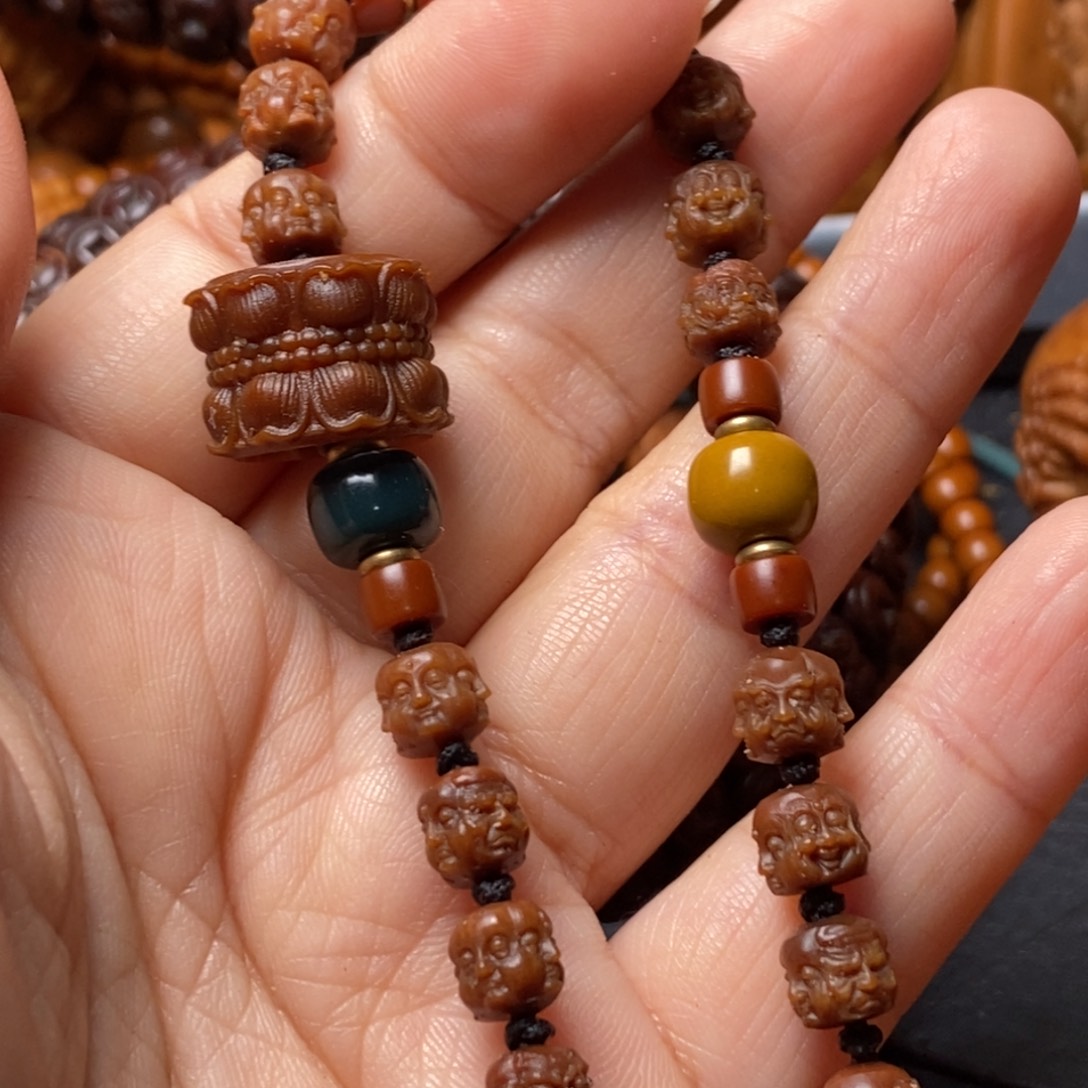 吊坠猴头核桃橄榄