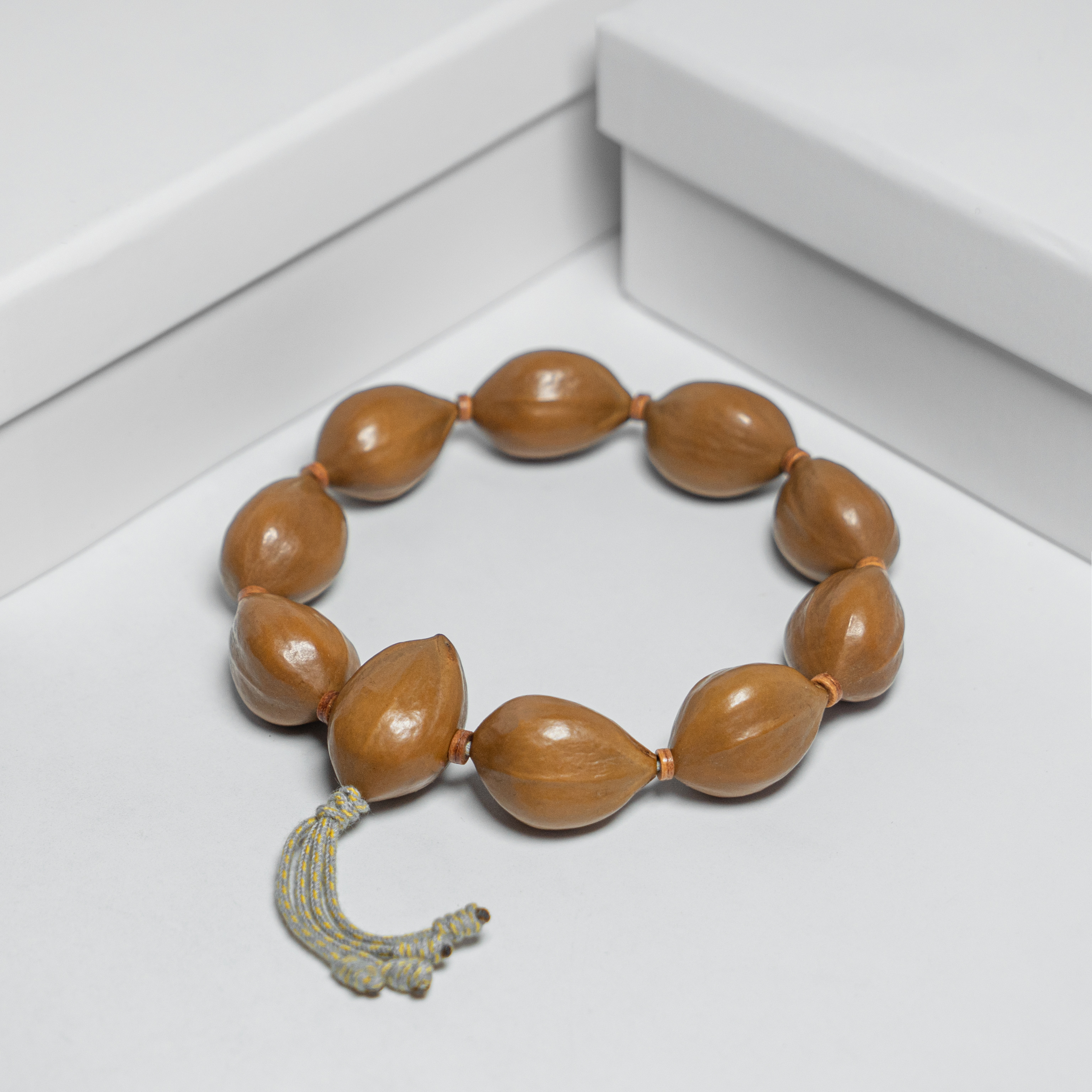 百年古树水晶核 橄榄核文玩 手串把玩收藏 素籽编号01