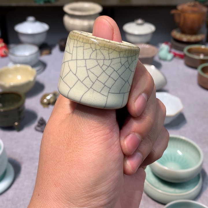 龙泉青瓷哥窑微瑕扳指