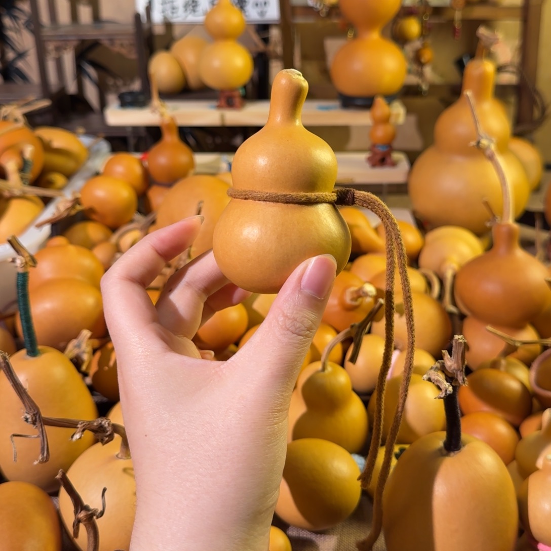 d***家天然葫芦手把摆件