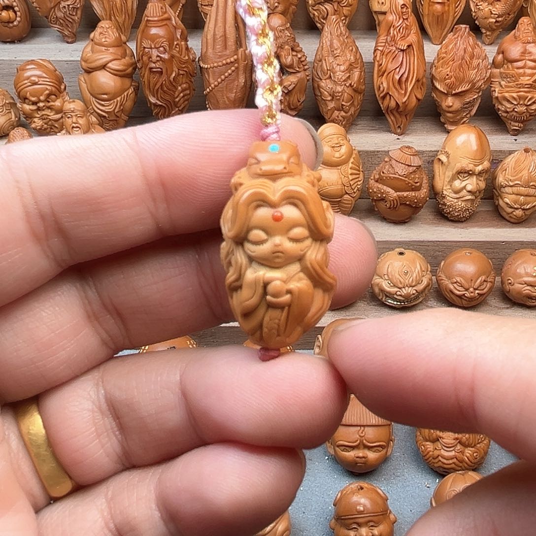 橄榄核吊坠17龙女福利