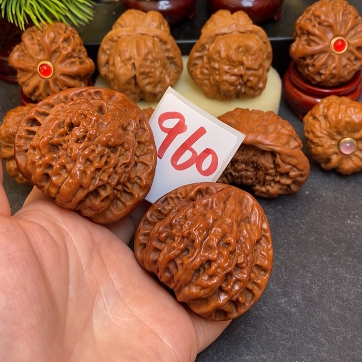 文玩核桃把件取****?48官帽960