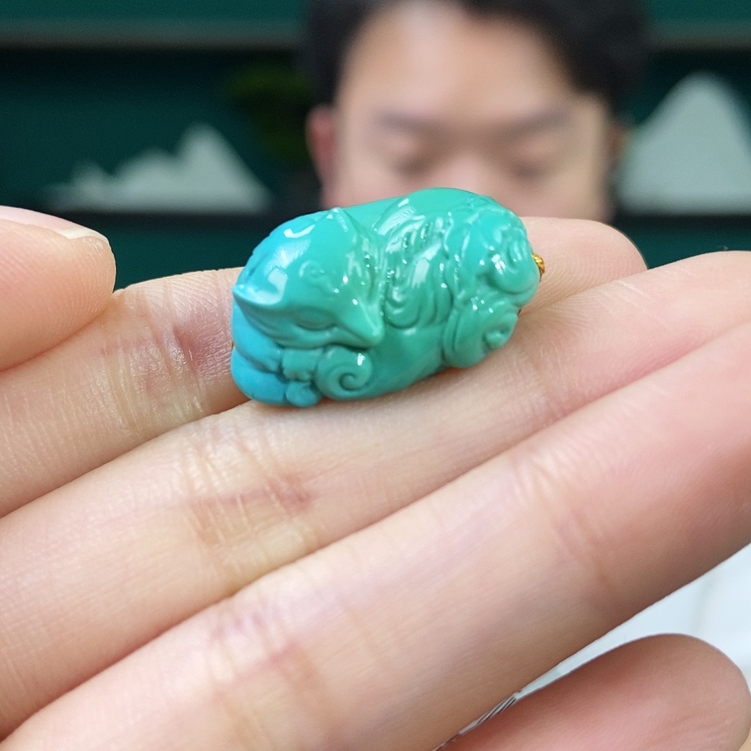 未镶嵌绿松石珠宝奇石