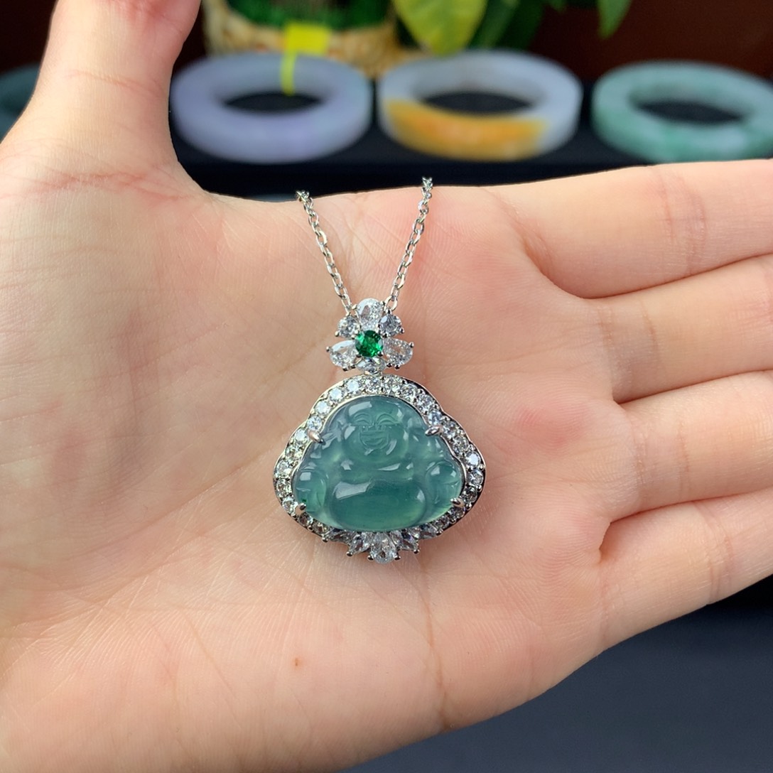 翡翠颈饰未镶嵌翡翠挂件