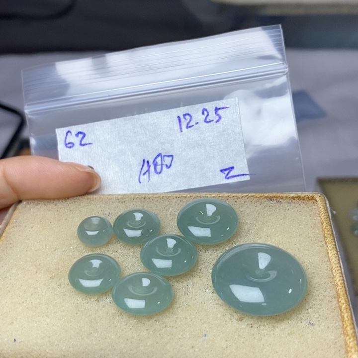 多***佳定制翡翠未镶嵌不退