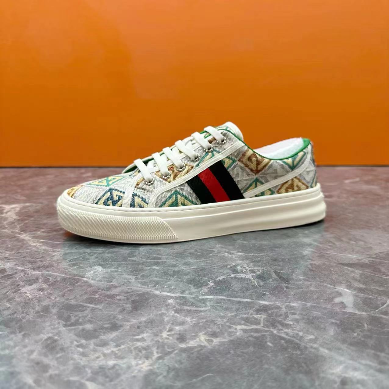 1189男士时尚休闲布鞋