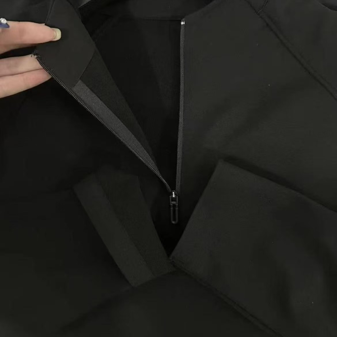 （YBB2）2025新款城市休闲长袖T桖打底衫