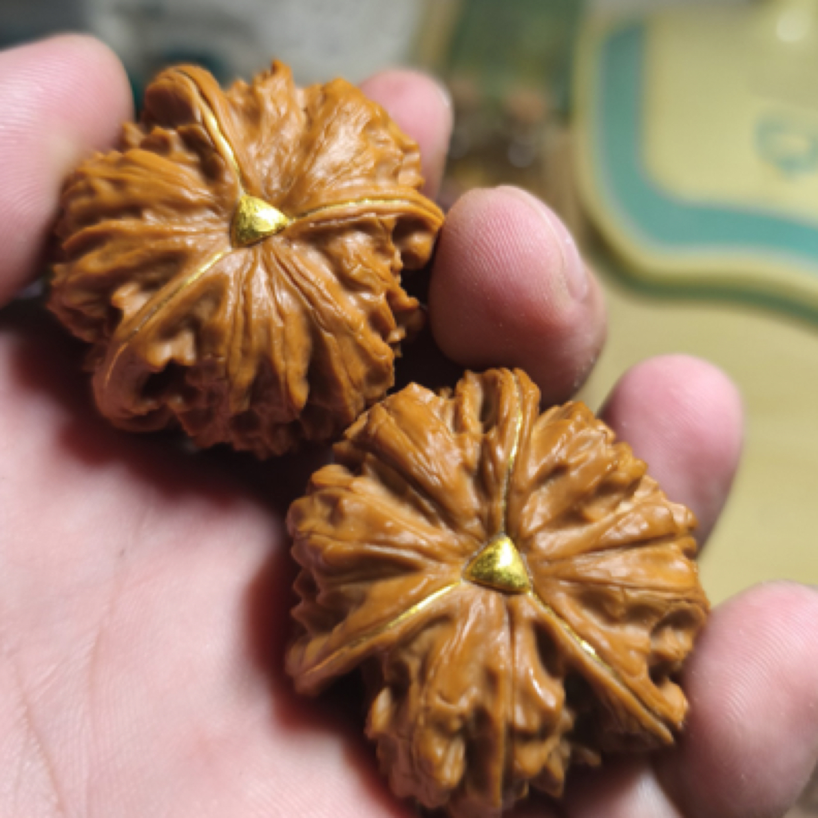 文玩核桃镶嵌底价优