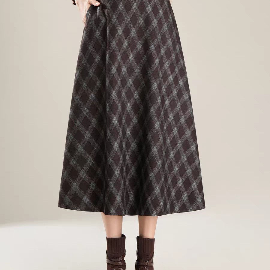 201～400号编码呢格子半身裙秋冬新款高腰显瘦宽松垂感百搭伞裙