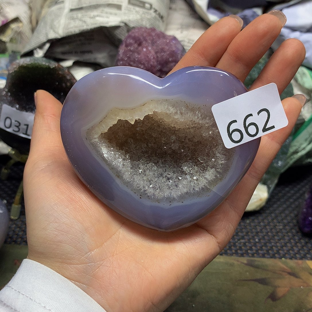 紫晶大型摆件（非配饰）未镶嵌