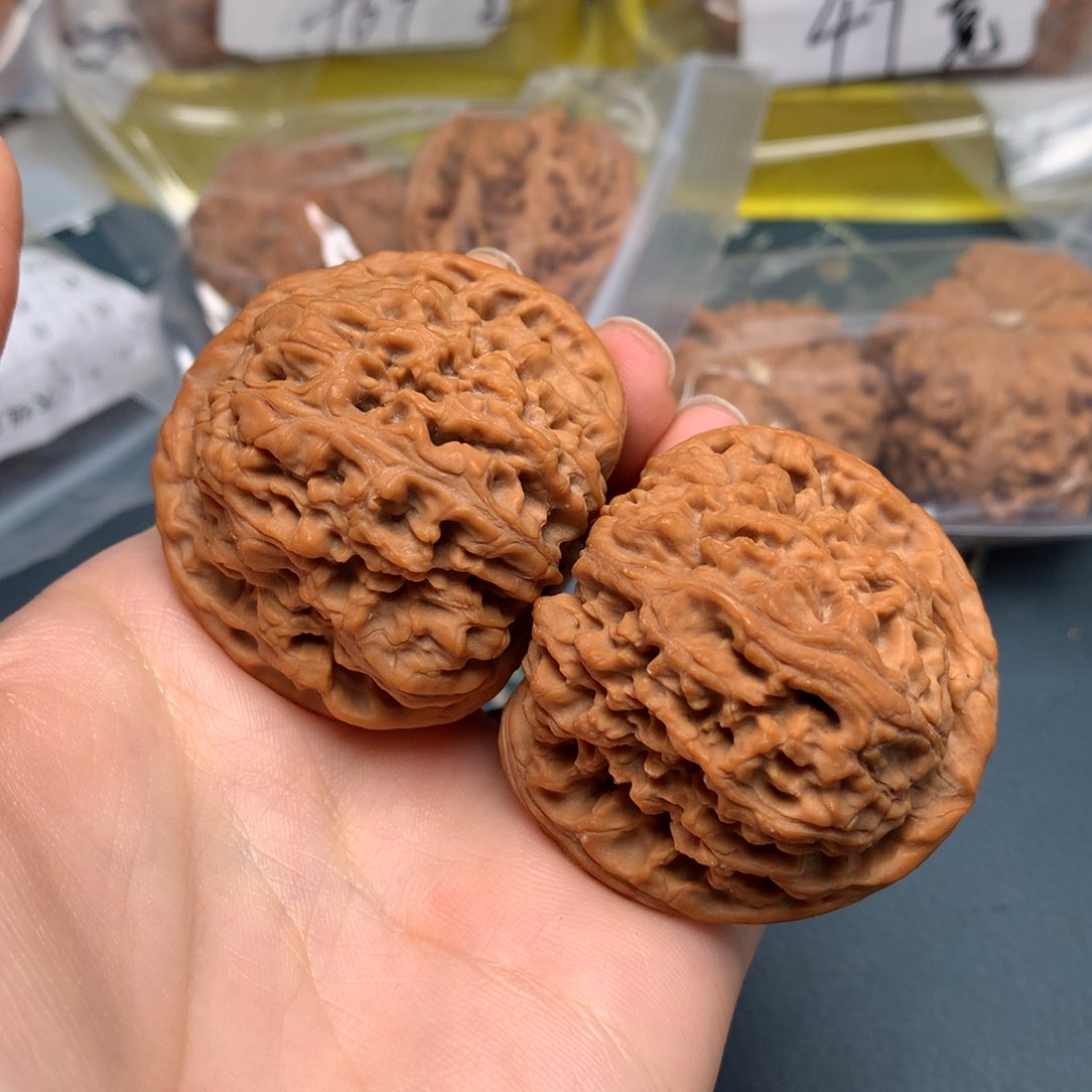 文玩核桃把件44-18225-0