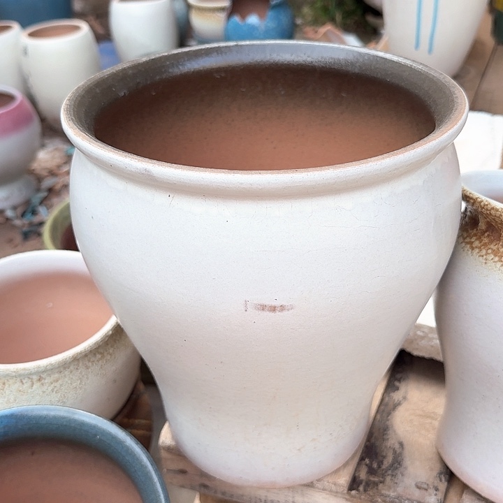 微瑕花盆工厂啦啦啦啦