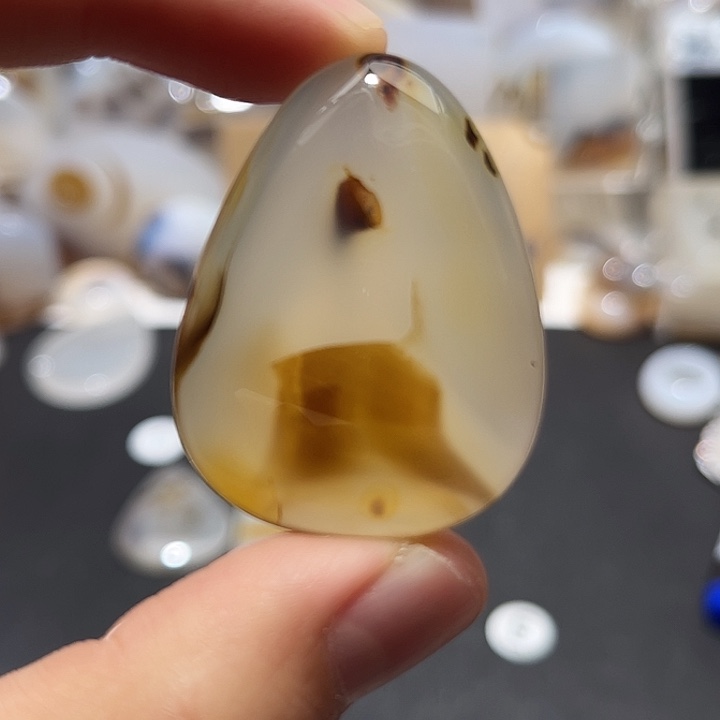 玛瑙/玉髓颈饰未镶嵌