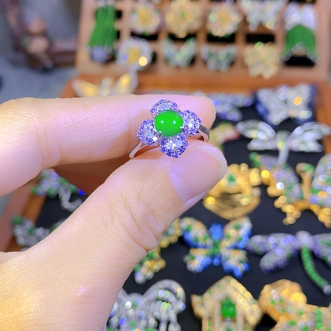 吊坠(不含链)银S925镶嵌翡翠