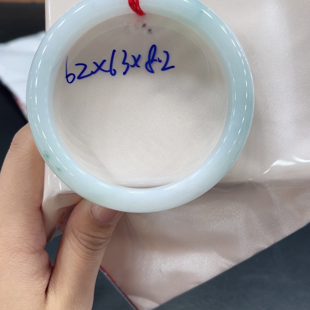 未镶嵌手镯翡翠翡翠
