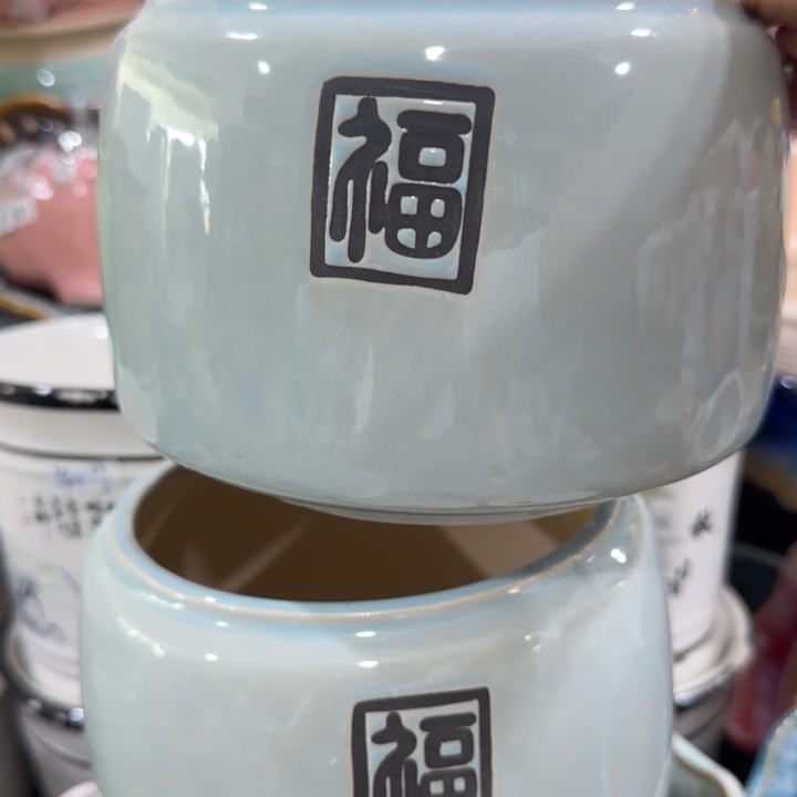 凑9块包邮，有孔，陶瓷花盆