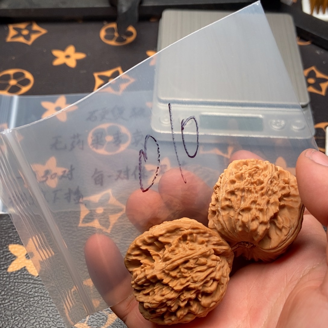 吊坠文玩核桃白狮子