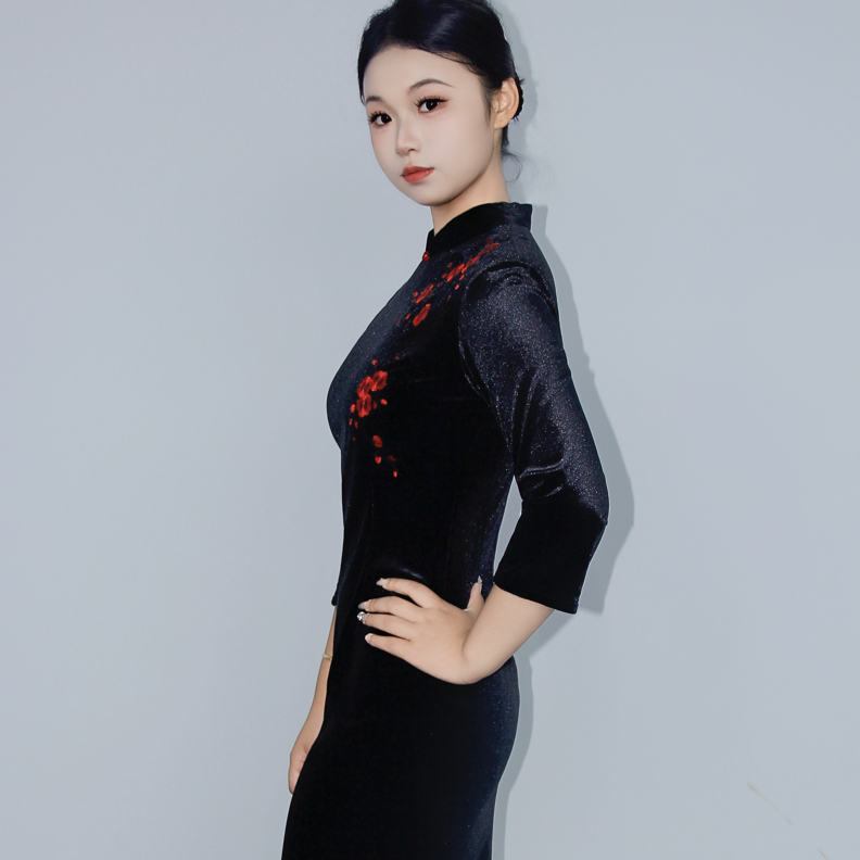 黑色复古旗袍2025新款少女改良气质高端年轻连衣裙修身新中式秋季