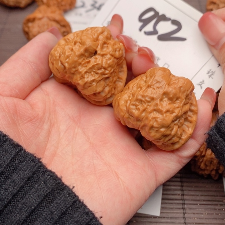 文玩核桃吊坠40蛤蟆952