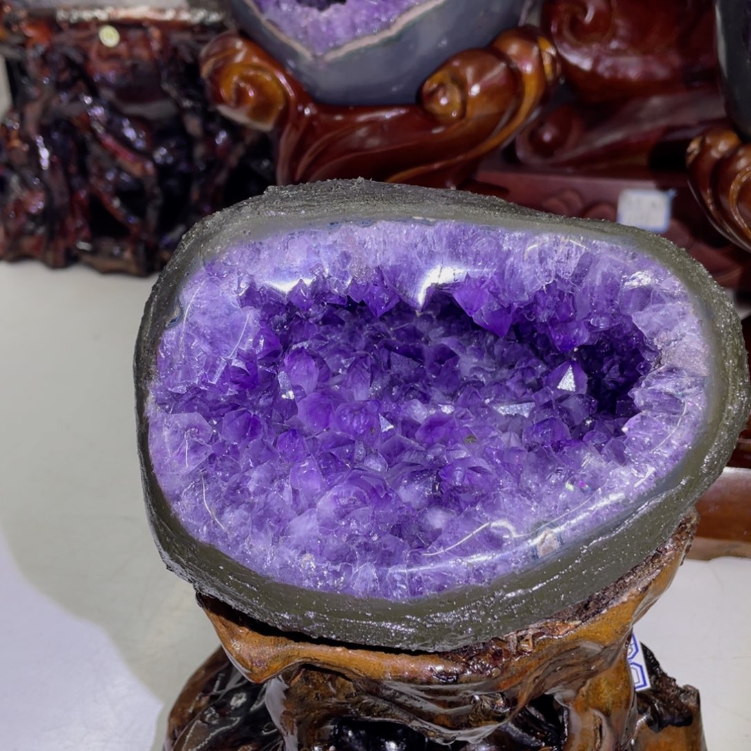 未镶嵌紫晶大型摆件（非配饰）吴