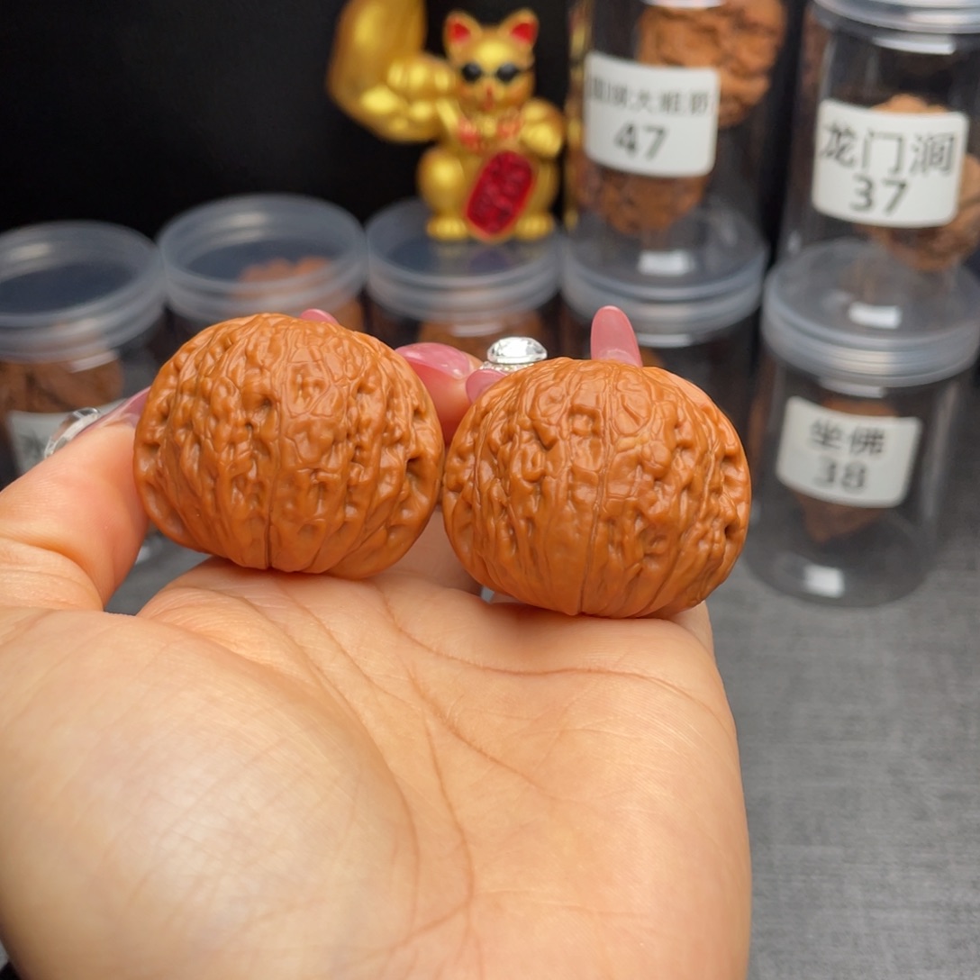 文玩核桃把件无*铁锤