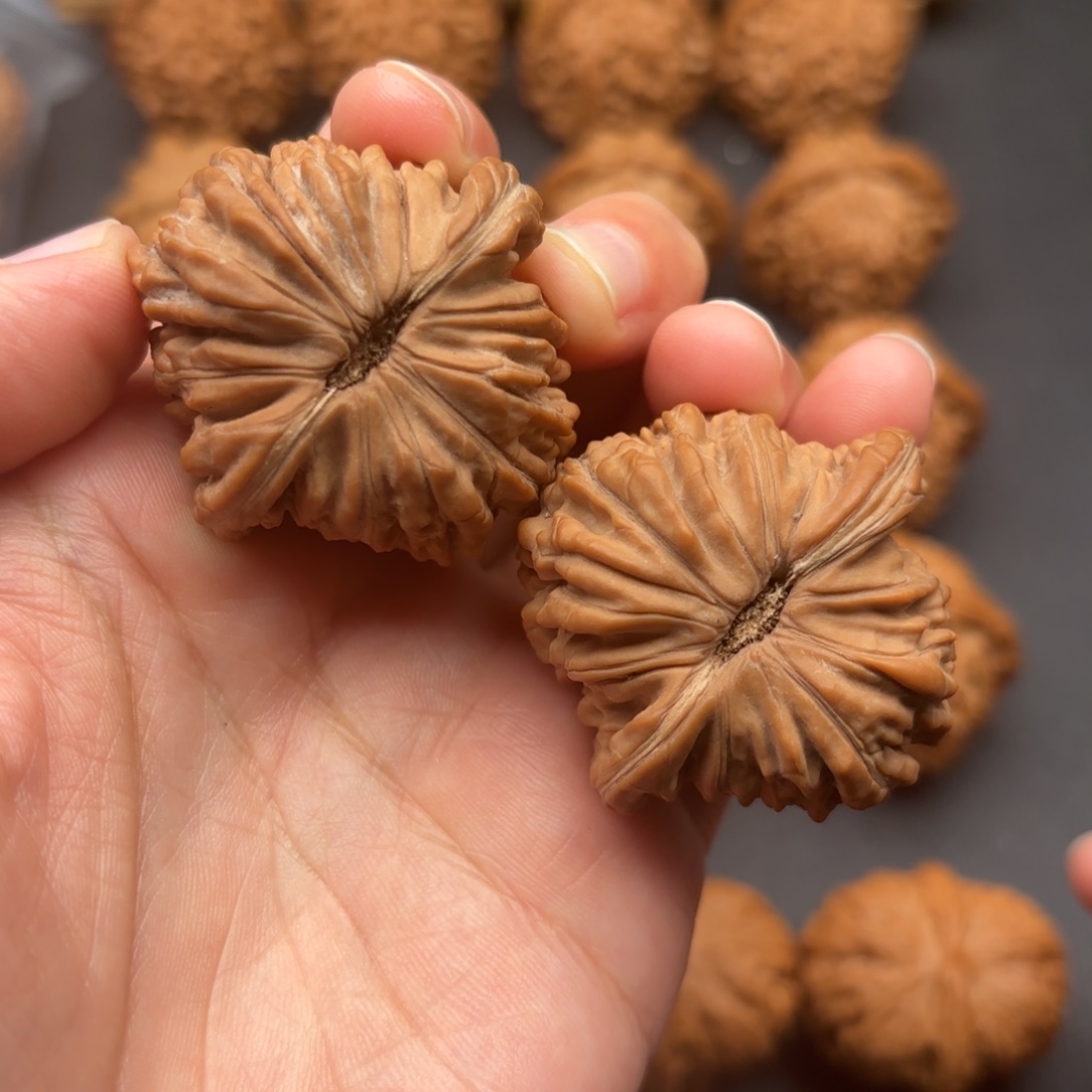 文玩核桃把件平谷楼42