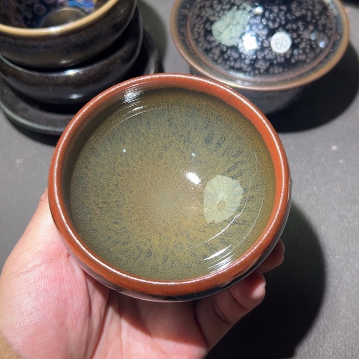 茶盏好想要小点衣服和裙子