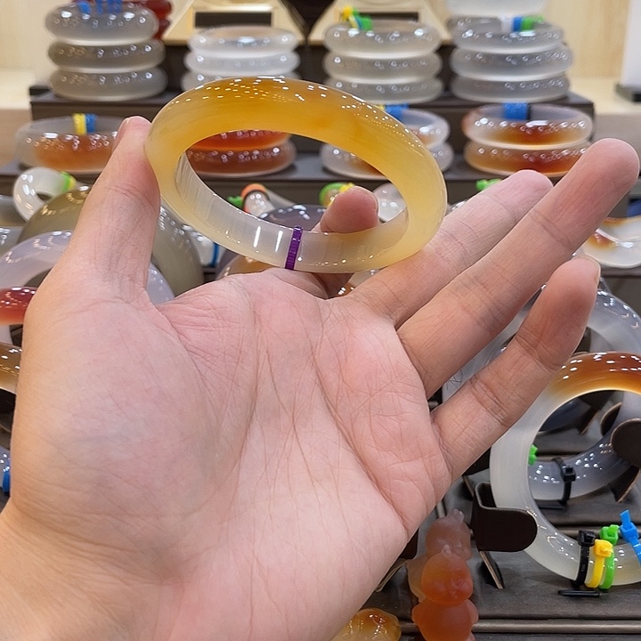 玛瑙/玉髓未镶嵌手镯7