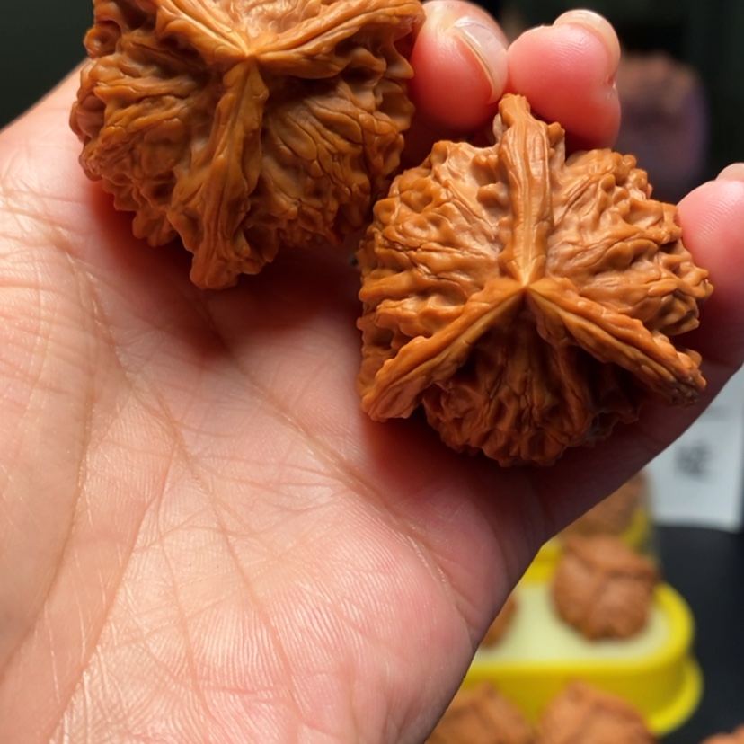 【闪购商品】把件桃核下****你1号三棱，