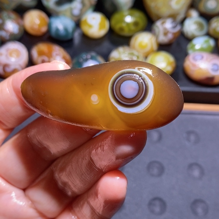 未镶嵌玛瑙/玉髓珠宝半成品129