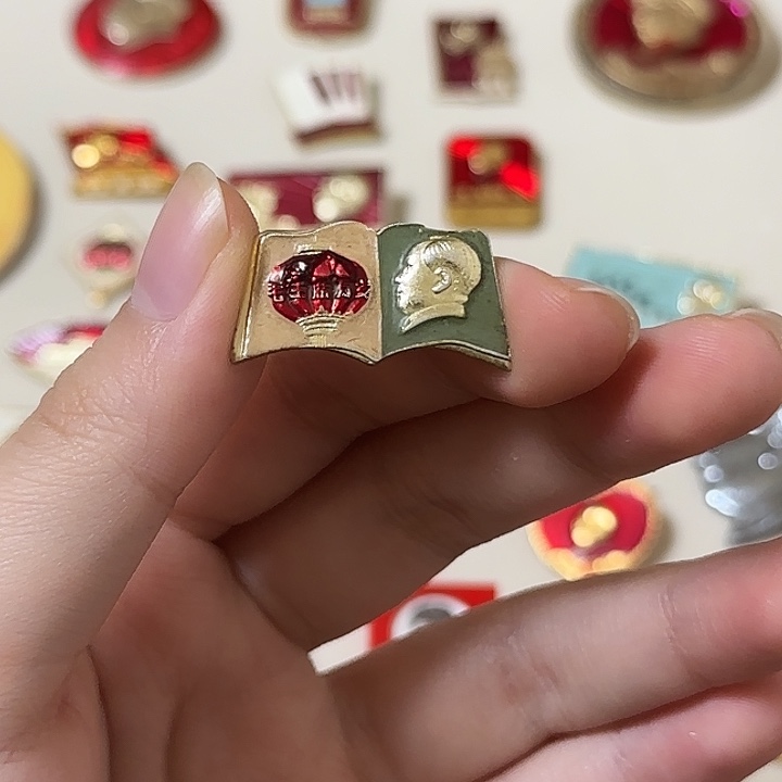 红色收藏直播像章