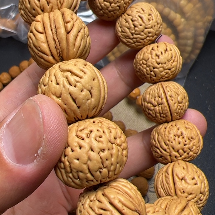 猴头核桃手串小****?啦啦啦