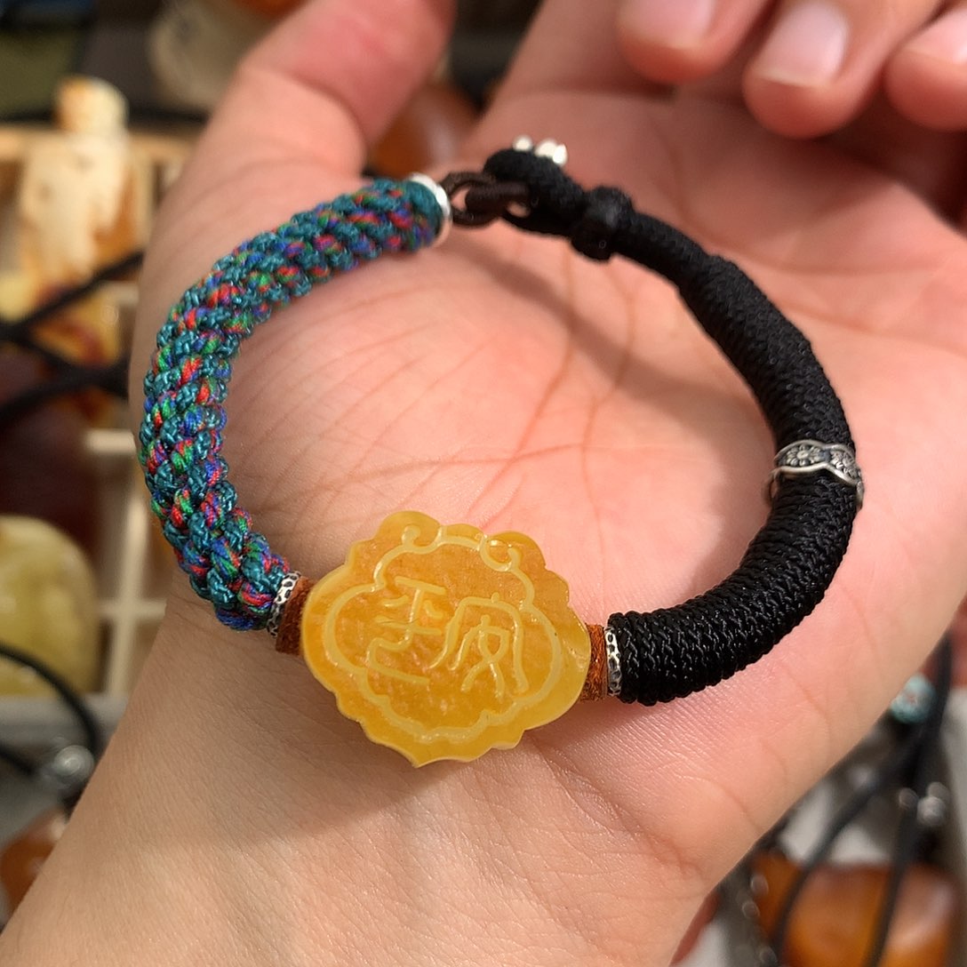 蜜蜡裸石未镶嵌水***见你