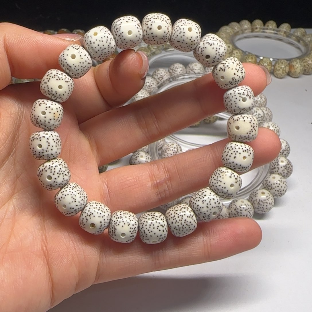 星月菩提吊坠11老型桶原生态