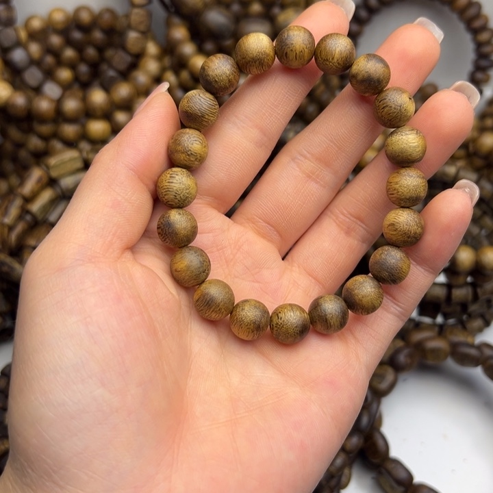 沉香沉香碎屑种植奇楠卡1.0，6.2克