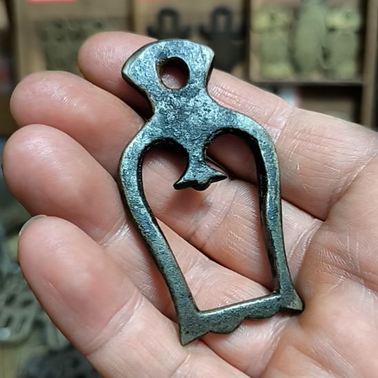 瓷***白硅胶拉手一个，包浆自然