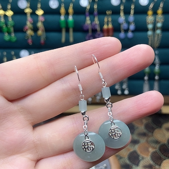 石英质玉耳钉银S925镶嵌