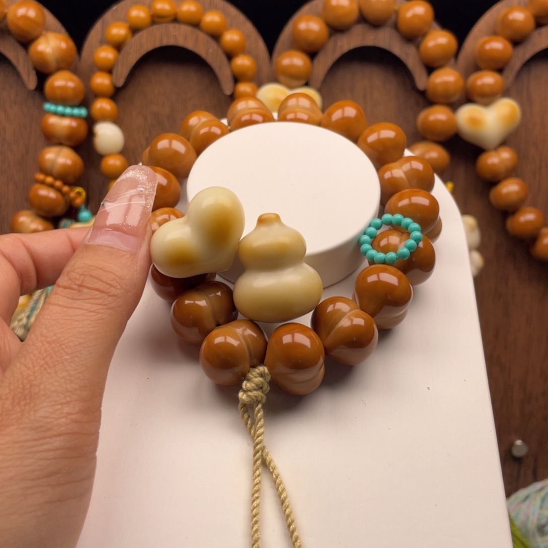 ＠***️猴头核桃吊坠全品无暇毕业级爱心屁桃17尺寸手工款