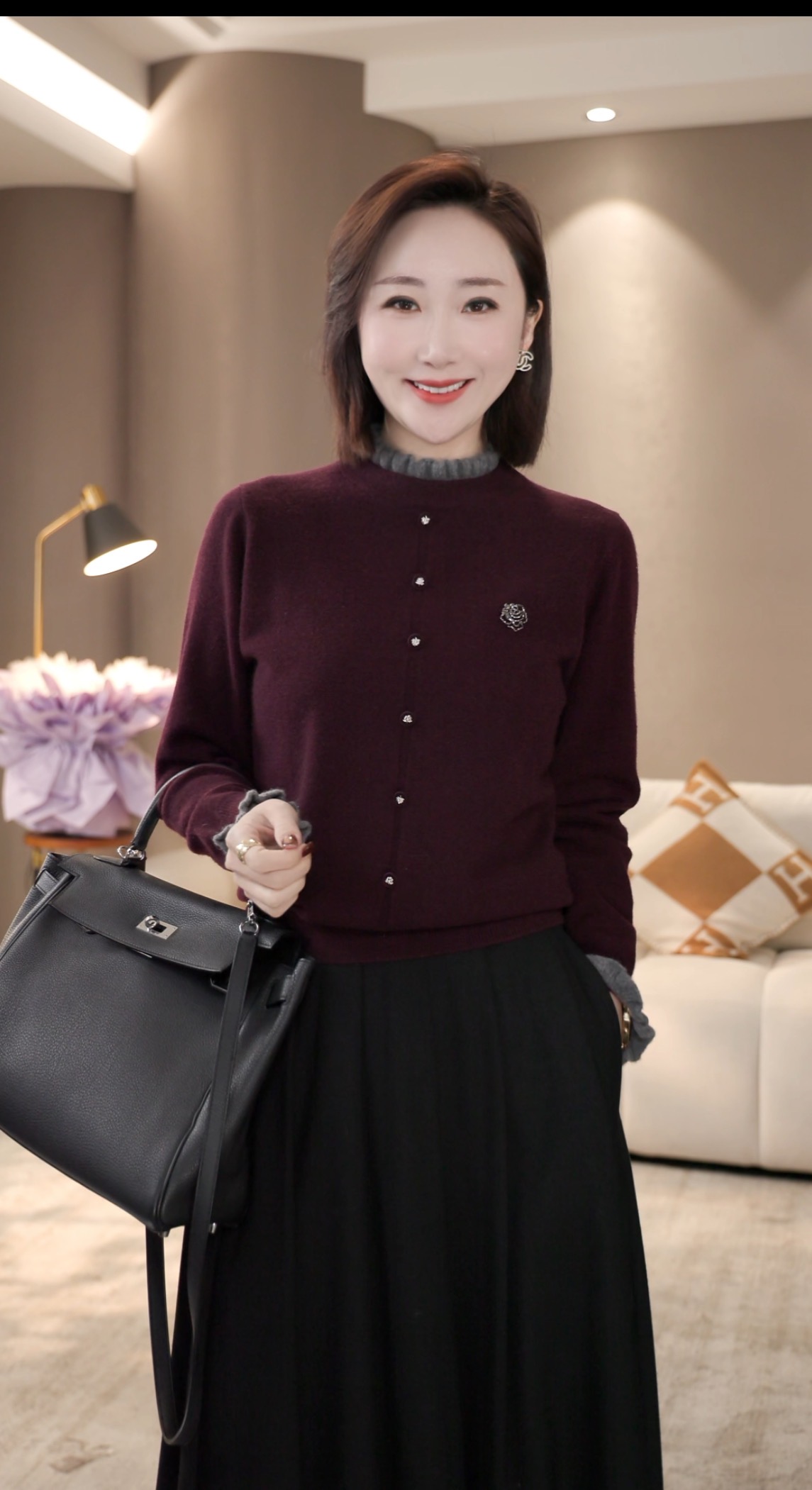 【双姐】女保暖撞色针织常规款绣花纯色衫女士毛衣秋冬圆领JH11520