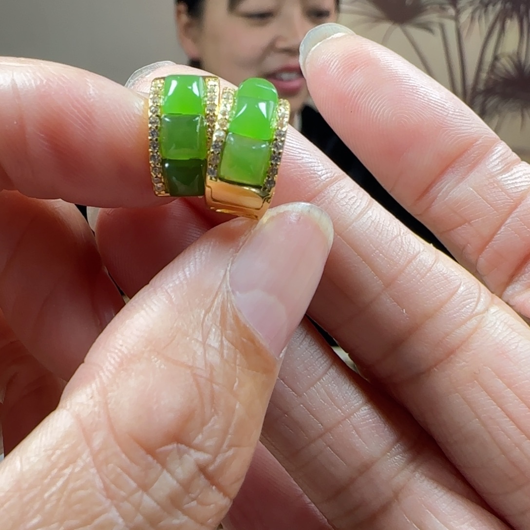 和田玉银S925镶嵌耳饰