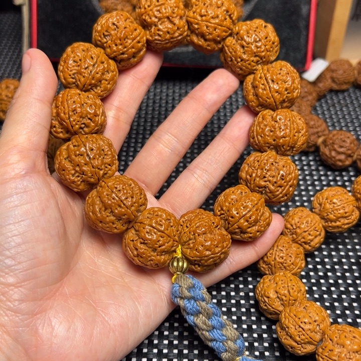 金刚菩提手串飞碟梅花