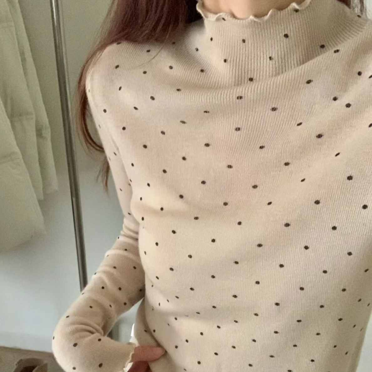 羊毛针织衫轻职风长袖抗起球波点修身型T恤套头女士百搭半高领